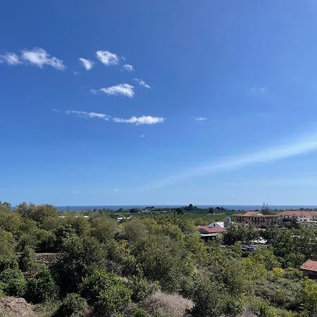 Elysium Etna Rooftop Fiumefreddo di Sicilia Bagian luar foto