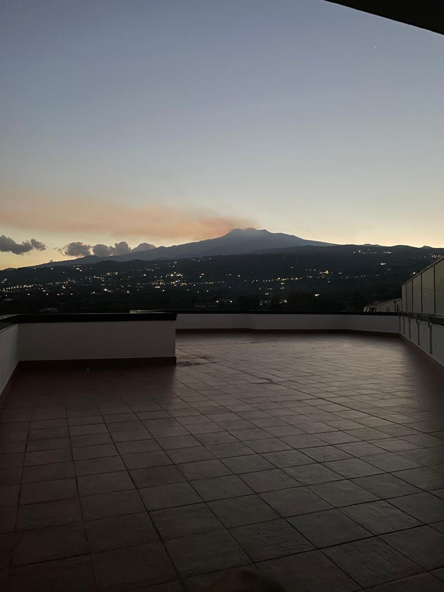 Elysium Etna Rooftop Fiumefreddo di Sicilia Bagian luar foto